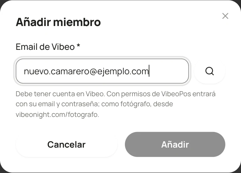 Diálogo Añadir miembro con el campo Email de Vibeo y el botón de buscar